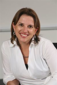 Regina Hostin - Escritora e Consultora em Comunicação